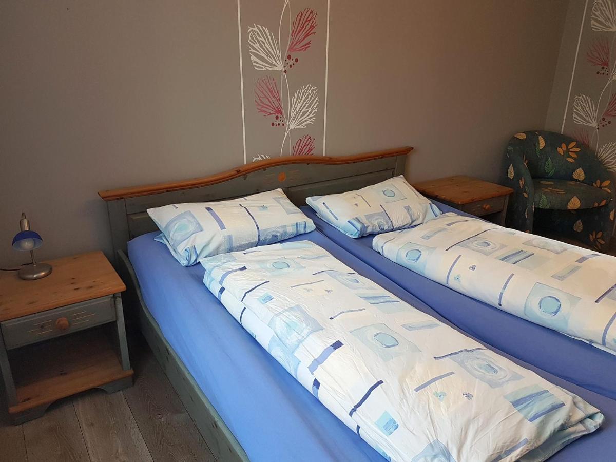 Monteurwohnungen Goeb - Nicht Fuer Urlaubsgaeste Geisa Zewnętrze zdjęcie
